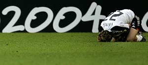 Germany's Torsten Frings reacts during their group D match against the Czech Republic in Lisbon on Wednesday