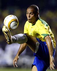 Brazilian striker Ronaldo controls the ball during Brazil's World Cup qualifying match against Bolivia 