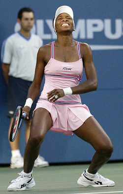Venus Williams reacts after losing to Lindsay Davenport at the US Open in New York