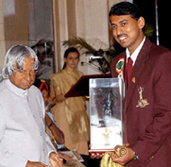 Olympic silver medalist Major Rajyavardhan Singh Rathore receives the Arjuna Award 