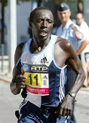 Kenyan William Kiplagat runs during the Lisbon Half Marathon on Sunday. Kiplagat won the men's competition in one hour 1.38 minutes