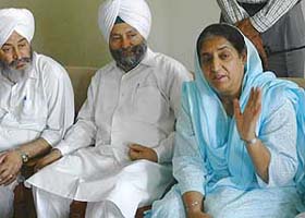 Deputy Chief Minister Rajinder Kaur Bhattal addresses a press conference in Jalandhar