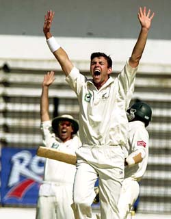 New Zealand bowler James Franklin appeals for a wicket on the second day of the first Test against Bangladesh at the Bangabandhu stadium in Dhaka