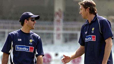 Ricky Ponting has a word with Glen McGrath during a training session in Nagpur 