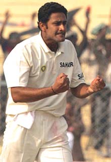 Anil Kumble celebrates the dismissal of Jacques Kallis on the first day of the first Test between India and South Africa in Kanpur on Saturday.