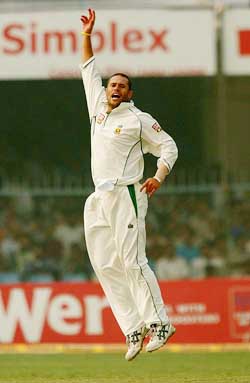 South Africa�s Andrew Hall makes an unsuccessful appeal against Gautam Gambhir on the third day of the first Test