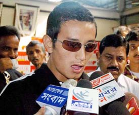Footballer Bhaichung Bhutia talks to mediapersons in Kolkata on Monday
