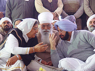 The Punjab Chief Minister, Capt Amarinder Singh, Deputy Chief Minister, Ms Rajinder Kaur Bhattal and the Punjab Pradesh Congress Commitee chief, Mr H.S. Hanspal, at a rally held at Chamkaur Sahib on Monday.