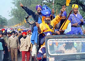 A group of Nihang Sikhs are on the occasion of the tercentenary of martyrdom of the Sahibzadas and Mata Gujari at Fatehgarh Sahib on Saturday.
