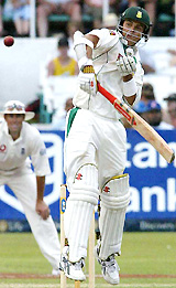 South Africa's Jacques Rudolph avoids a bouncer on the opening of the second Test against England 