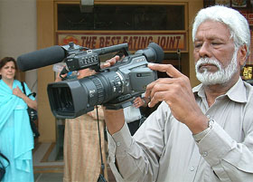 Mr Sukhdev Singh Kalsi, an NRI Sikh, who is making film on Harmandar Sahib.