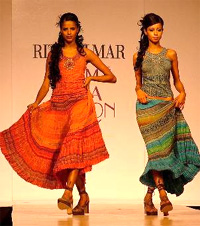 Models display Ritu Kumar�s creations during Lakme India Fashion Week in New Delhi on Wednesday