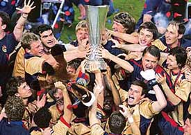 CSKA Moscow players celebrate after winning the UEFA Cup final against Sporting Lisbon in Lisbon on Wednesday