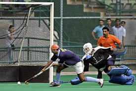 Prabhjot Singh beats Malaysian goalkeeper Roslan Jamaluddin to score India�s golden goal in the playoff for the fifth place at the 14th Sultan Azlan Shah Cup in Kuala Lumpur on Sunday