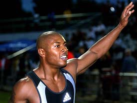 Bernard Williams of the USA waves after winning the men�s 100m race at the IAAF Zagreb Grand Prix 