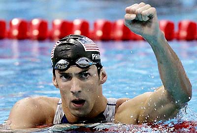 Michael Phelps of the USA celebrates on winning the gold medal in the men�s 200m freestyle at the World Aquatic Championships in Montreal on Tuesday. Australia�s Grant Hackett took silver and South Africa�s Ryk Neethling the bronze