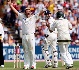 Australia's Shane Warne celebrates his 600th test wicket after dismissing England opener Marcus Trescothick
