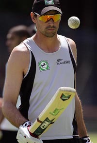 New Zealand captain Stephen Fleming prepares to bat during a practice session at the Harare Sports Club on Tuesday. New Zealand will take on hosts Zimbabwe in their tri-series one-day international on Wednesday.