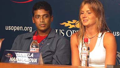Mahesh Bhupathi and Slovakia�s Daniela Hantuchova at a press conference after winning the US Open mixed doubles title in New York on Thursday
