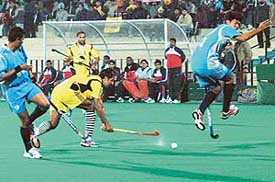 Gagan Ajit Singh of Sher-e-Jallandhar attempts a reverse hit