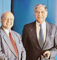 Chairman of TataSons Ratan Tata (right) and Chairman of the State Bank of India (SBI) A.K.Purwar at the launch of Tata Credit Card in Mumbai on Wednesday.