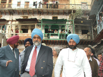 Mr Montek Singh Ahluwalia, Deputy Chairman, Planning Commission, during his visit to the qila of Sikh warrior Jassa Singh Ahluwalia in Amritsar recently.