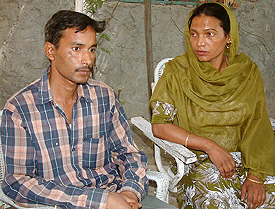 Mumtaz, a Pakistan national, along with Gora, an Indian