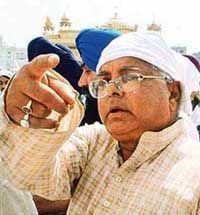 Union Railway Minister Lalu Prasad Yadav at Harmandar Sahib in Amritsar on Sunday.