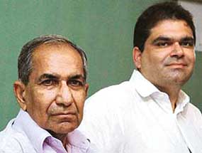 Pran Arora (left) and Sanjiv Arora