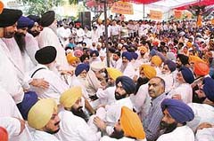 SAD general secretary Capt Kanwaljit Singh addresses a rally in front of the Ludhiana City Centre