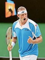 Argentina�s David Nalbandian exults during his second-round match against Ecuador�s Nicolas Lapentti at the Australian Open