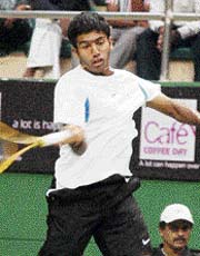Rohan Bopanna will face Kazakhstan�s Dmitry Makeyev in the opening singles