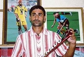 Hockey forward Prabhjot Singh addresses mediapersons in Jalandhar on Monday.