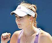 Sania Mirza will face top seed Anna Chakvetadze of Russia in the summit clash of the Bank of the West Classic tennis tournament. Head to head, Chakvetadze is 2-0 up.