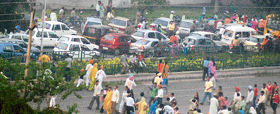 Traffic chaos outside Dussehra ground, Phase VIII, Mohali, on Sunday
