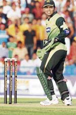 Kamran Akmal...under fitness cloud