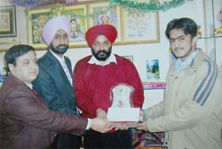Directors of Harbhajan Institute honour a successful candidate in Bathinda