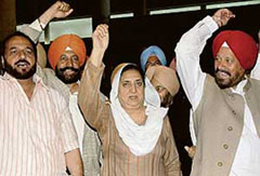 Led by party president Rajinder Kaur Bhattal, members of the Congress legislature party walked out of the Punjab Vidhan Sabha in Chandigarh on Friday.