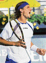 Spain�s Feliciano Lopez rejoices after beating Russia�s Nikolay Davydenko in the semifinal of the Dubai Tennis Championship