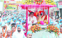 A shobha yatra being taken out by devotees in Jalandhar