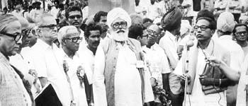 A file photo of Harkishan Singh Surjeet with the late EMS Namboodiripad, the late B.T. Ranadive, the late Hare Krishna Konar, Jyoti Basu and other CPM leaders.