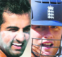 Gautam Gambhir (L) and Andrew Flintoff of England at a practice session in Rajkot on Thursday.