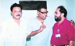 Narendra Ahuja, Bollywood actor Ashish Vidyarthi and Vijay Raja