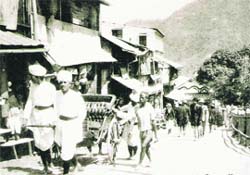 File photo of a hand-drawn rickshaw at Kulri Bazaar in Mussoorie. 