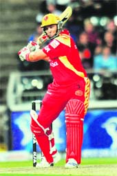 Jacques Kallis of Royal Challengers plays a shot against Mumbai Indians on Sunday