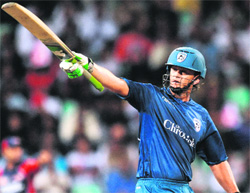 Adam Gilchrist will be hoping to cash in on KKR�s horrible run.