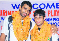 Gurender (L) and Surender.