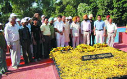 Tributes being paid to Shaheed Bhagat Singh at the National Martyrs Memorial, Hussainiwala, in Ferozepur 