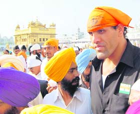Daleep Singh (Khali) pays obeisance at the Golden Temple in Amritsar on Sunday.
