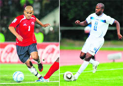 A combo of file pictures shows Chile's striker Humberto Suazo (L) and Honduras' striker David Suazo.